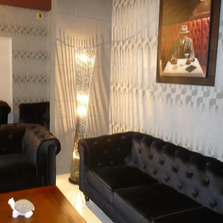 Hotell Belle Clermont-Ferrand